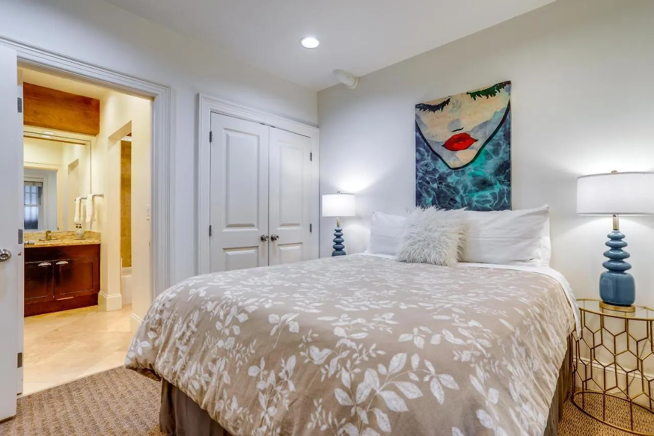 Seattle Condo With Parking, Near Space Needle! 0*,  United States